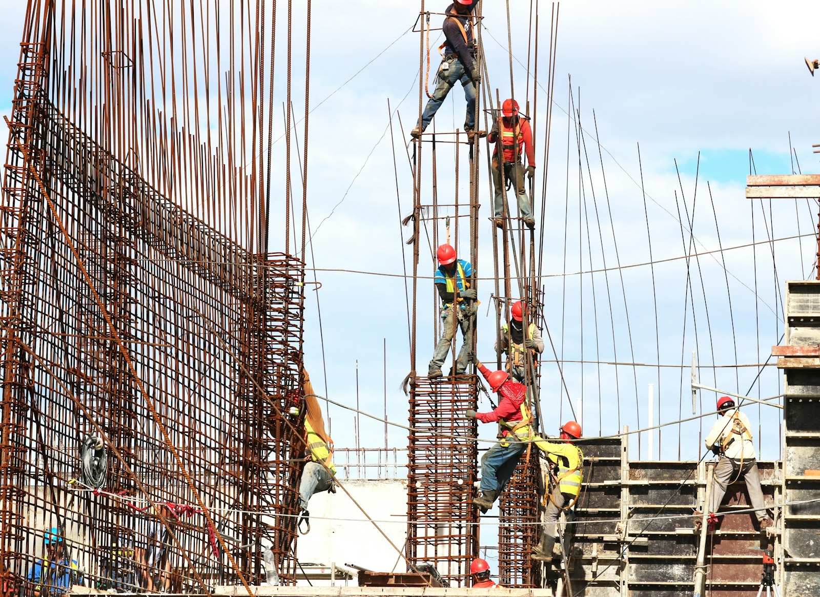 Reinforcement cages on a structure